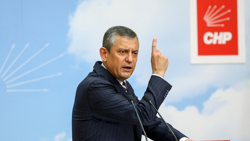 “Özel’den Erdoğan’a: ‘Seçim Zamanı Geldi, Halk Karar Versin’”