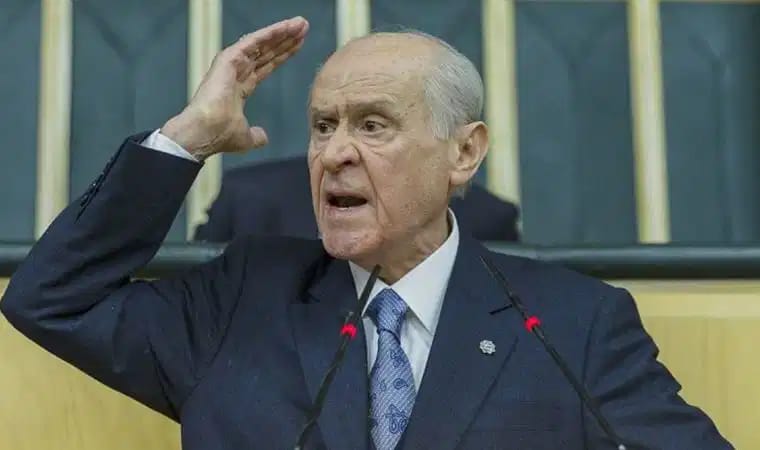 “Gerçeği Gizliyorlar Dediler, Bahçeli Meclis’te Tüm Perdeleri Yırttı!”