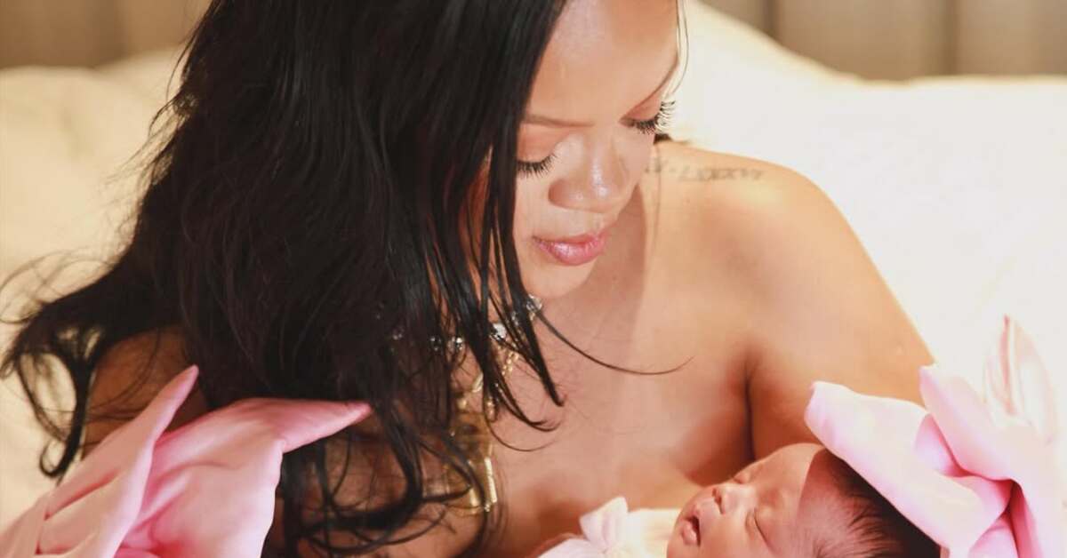 SON DAKİKA Rihanna kızını kucağına aldı – Magazin haberleri Detaylar…