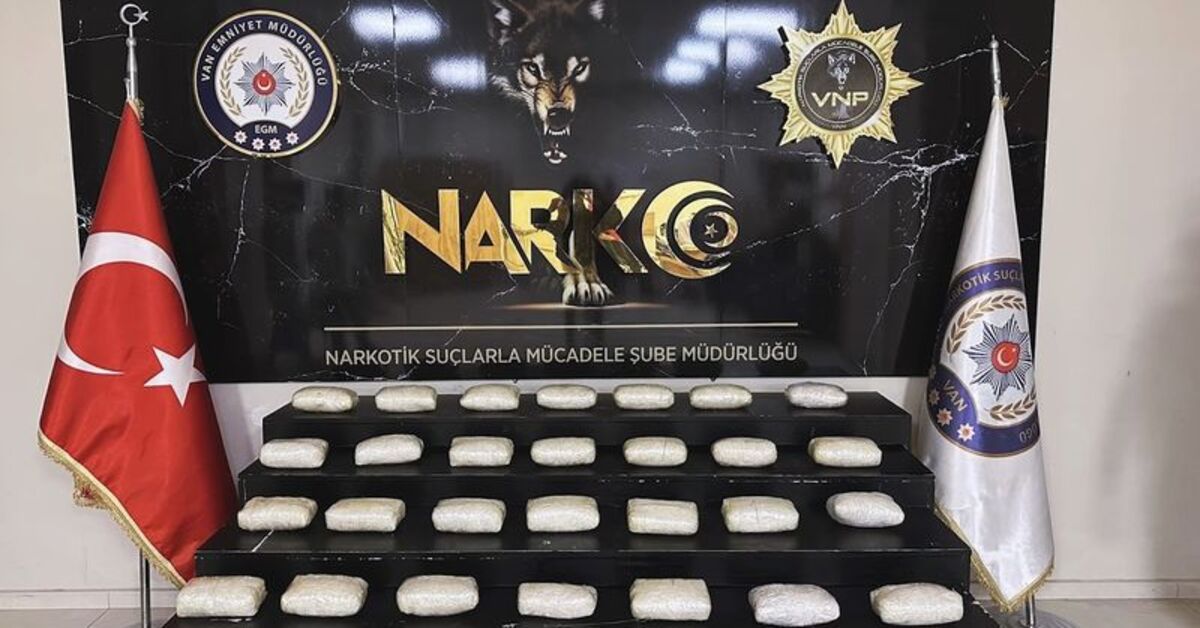 SON DAKİKA Van’da sentetik uyuşturucu ele geçirildi Detaylar…