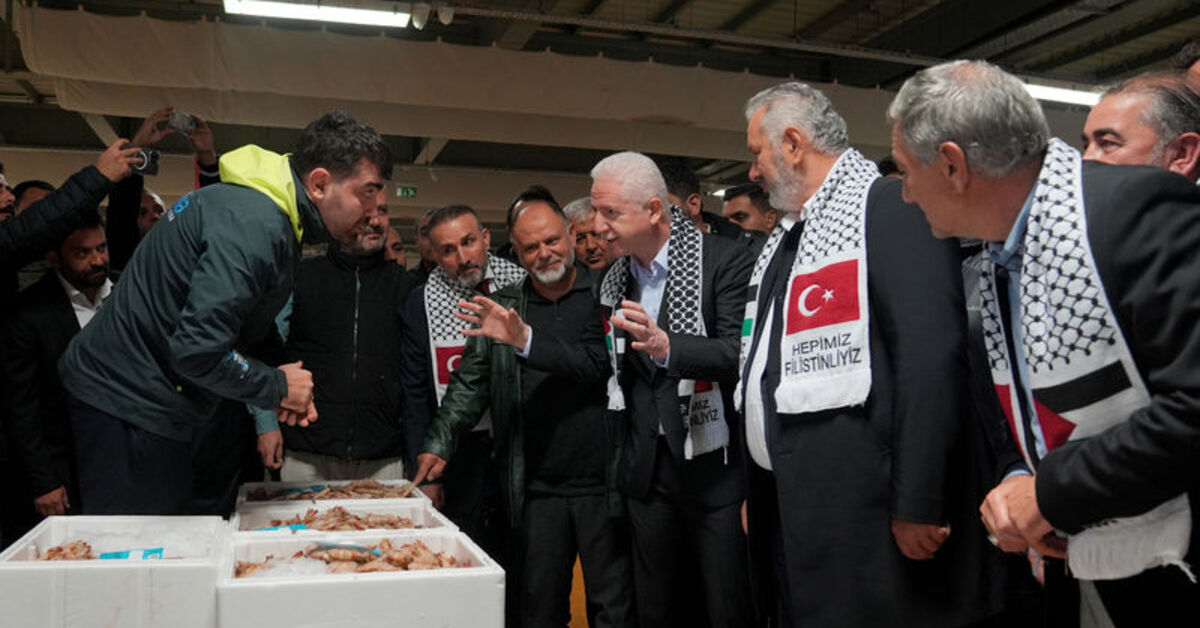 SON DAKİKA İstanbul’da balıkçılar bir günlük kazançlarını Gazze’ye bağışladı Detaylar…