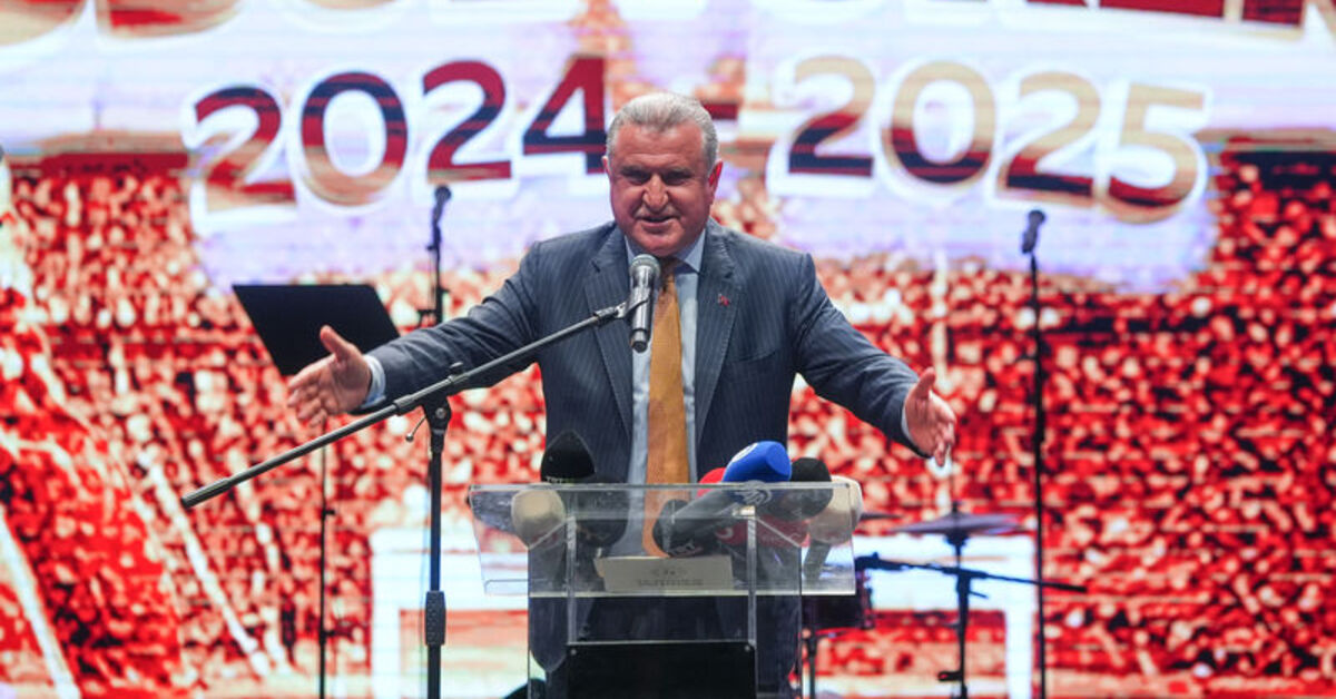 SON DAKİKA Osman Aşkın Bak: Gençlere, spora büyük yatırımlar yapmaya devam ediyoruz Detaylar…