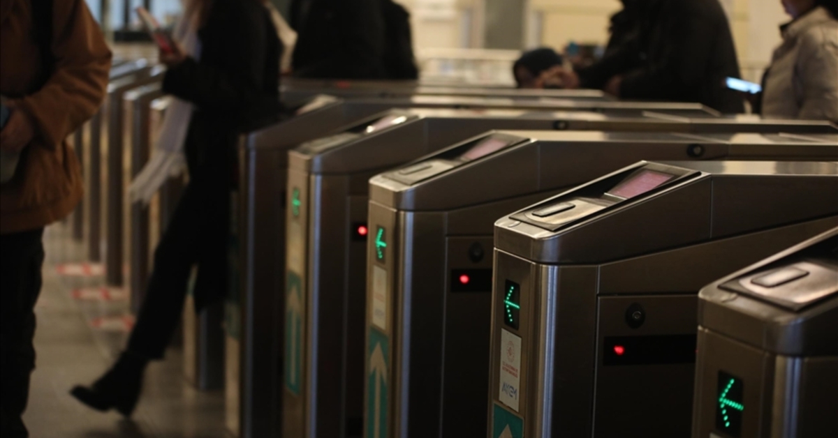 SON DAKİKA Yarın toplu taşıma ücretsiz mi? 6 Ekim Pazartesi günü İstanbul’da metro, metrobüs, otobüs, tramvay, Marmaray bedava mı? Detaylar…