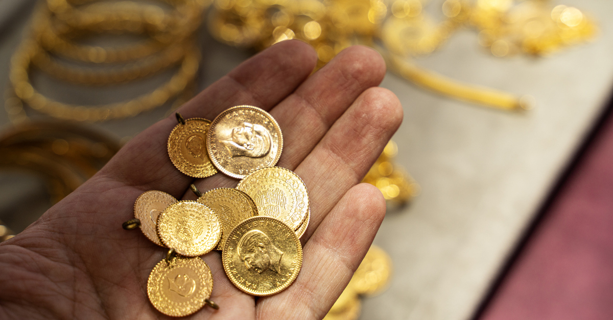 SON DAKİKA Altında ibre yukarı yönlü! Bugün 22 ayar bilezik, Cumhuriyet, ons, ata, tam, yarım, çeyrek ve gram altın ne kadar? Detaylar…